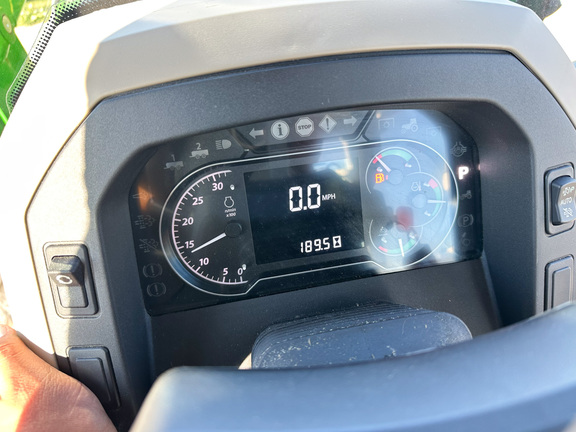 2024 John-Deere 5100E