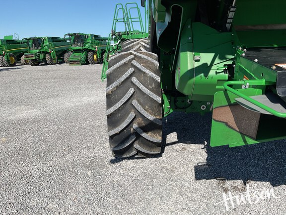 Photo of 2023 John Deere X9 1000