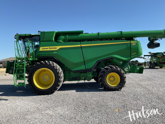 Photo of 2023 John Deere X9 1000