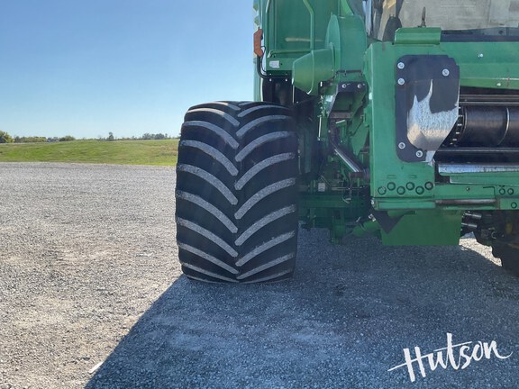 Photo of 2023 John Deere X9 1000