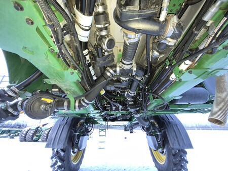 Used 2021 John Deere R4060 Self Propelled Sprayers at Horizon Ag & Turf in St. Paul, AB - Photo18