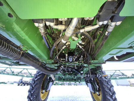 Used 2021 John Deere R4060 Self Propelled Sprayers at Horizon Ag & Turf in St. Paul, AB - Photo19
