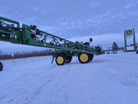 Used 2021 John Deere R4060 Self Propelled Sprayers at Horizon Ag & Turf in St. Paul, AB - Photo13