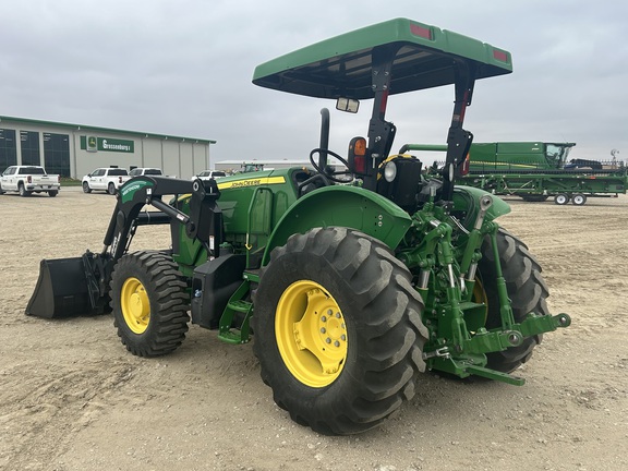 2021 John Deere 5090M (3rd thumbnail)