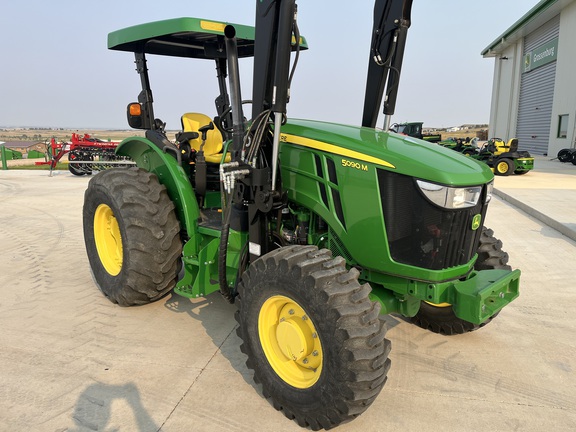 2020 John Deere 5090M (5th thumbnail)