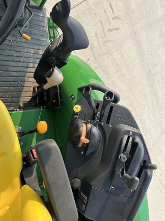 2020 John Deere 5090M (11th thumbnail)