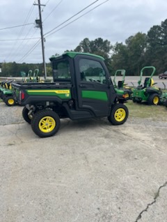 2025 John Deere 845R Image 2