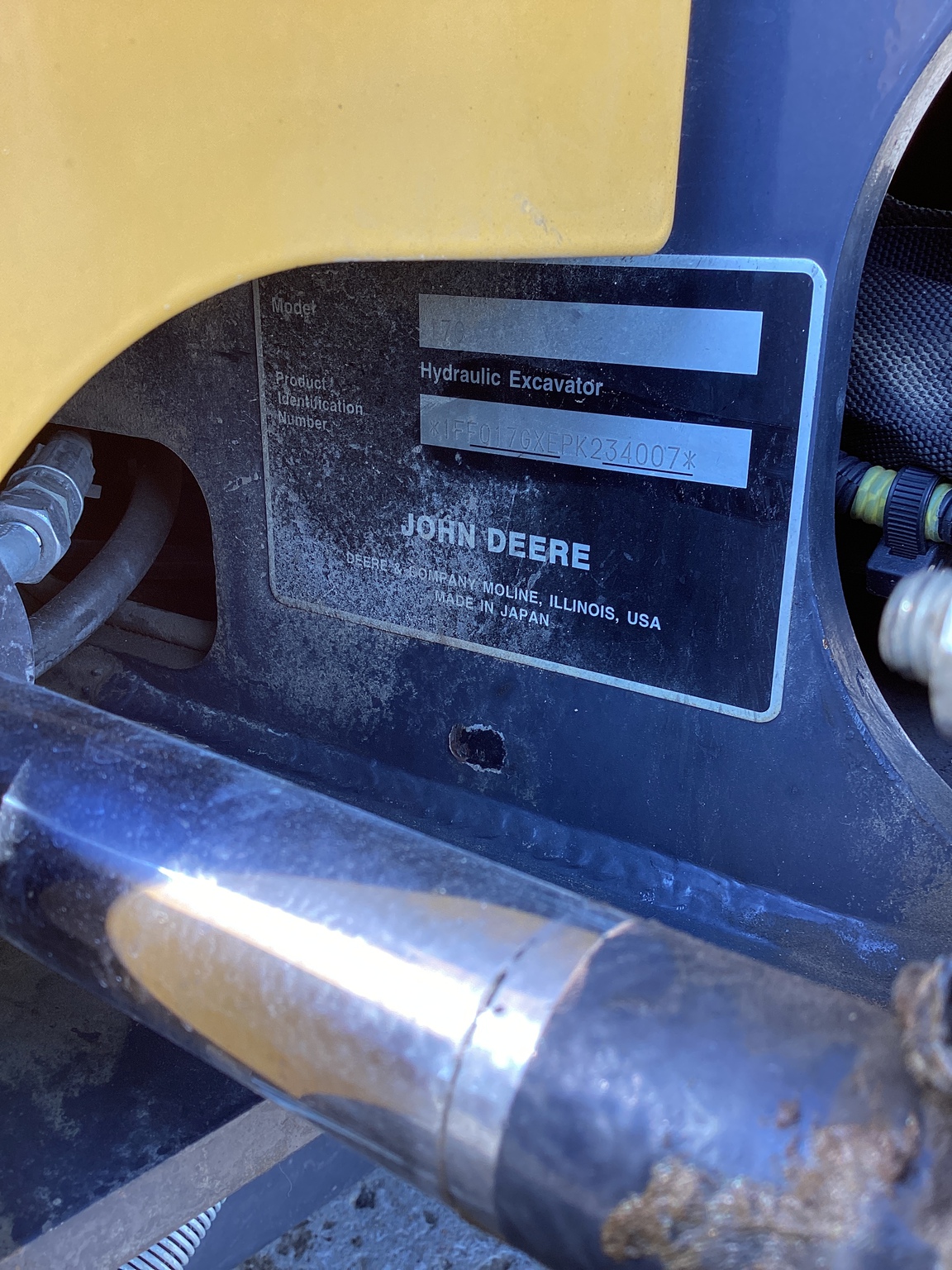 2023 John Deere 17G Image 12