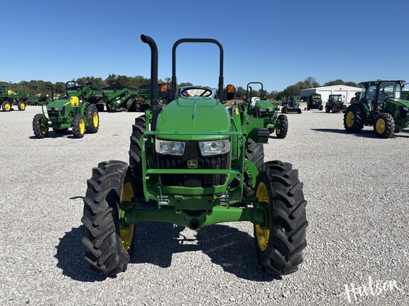 Photo of 2024 John Deere 5075E
