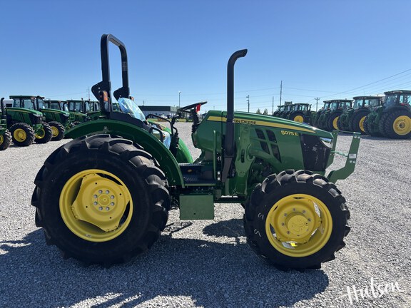 Photo of 2024 John Deere 5075E