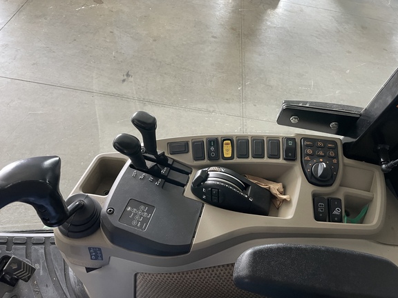 Photo of 2024 John Deere 4075R