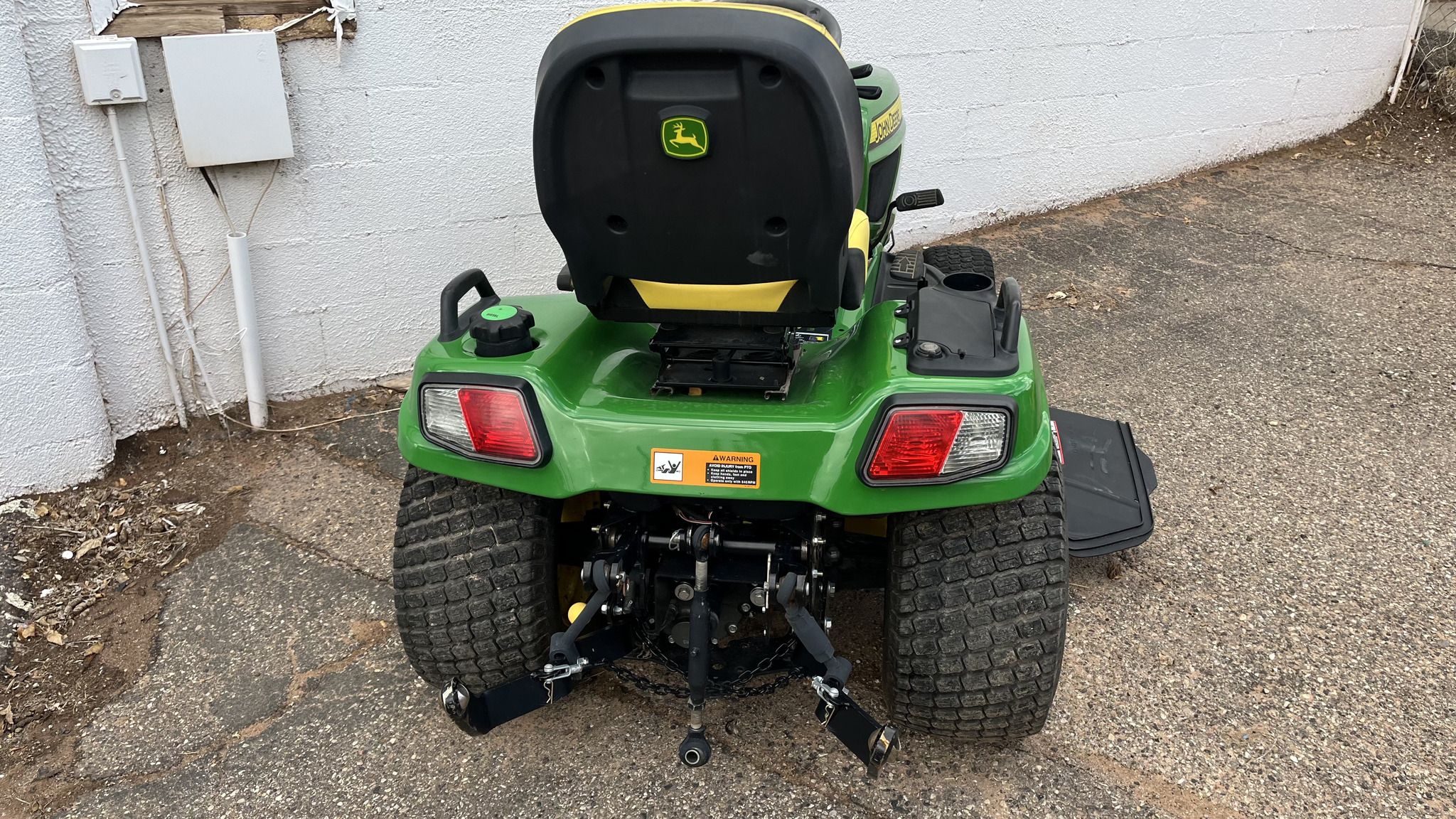 2016 John Deere X750 Image 2