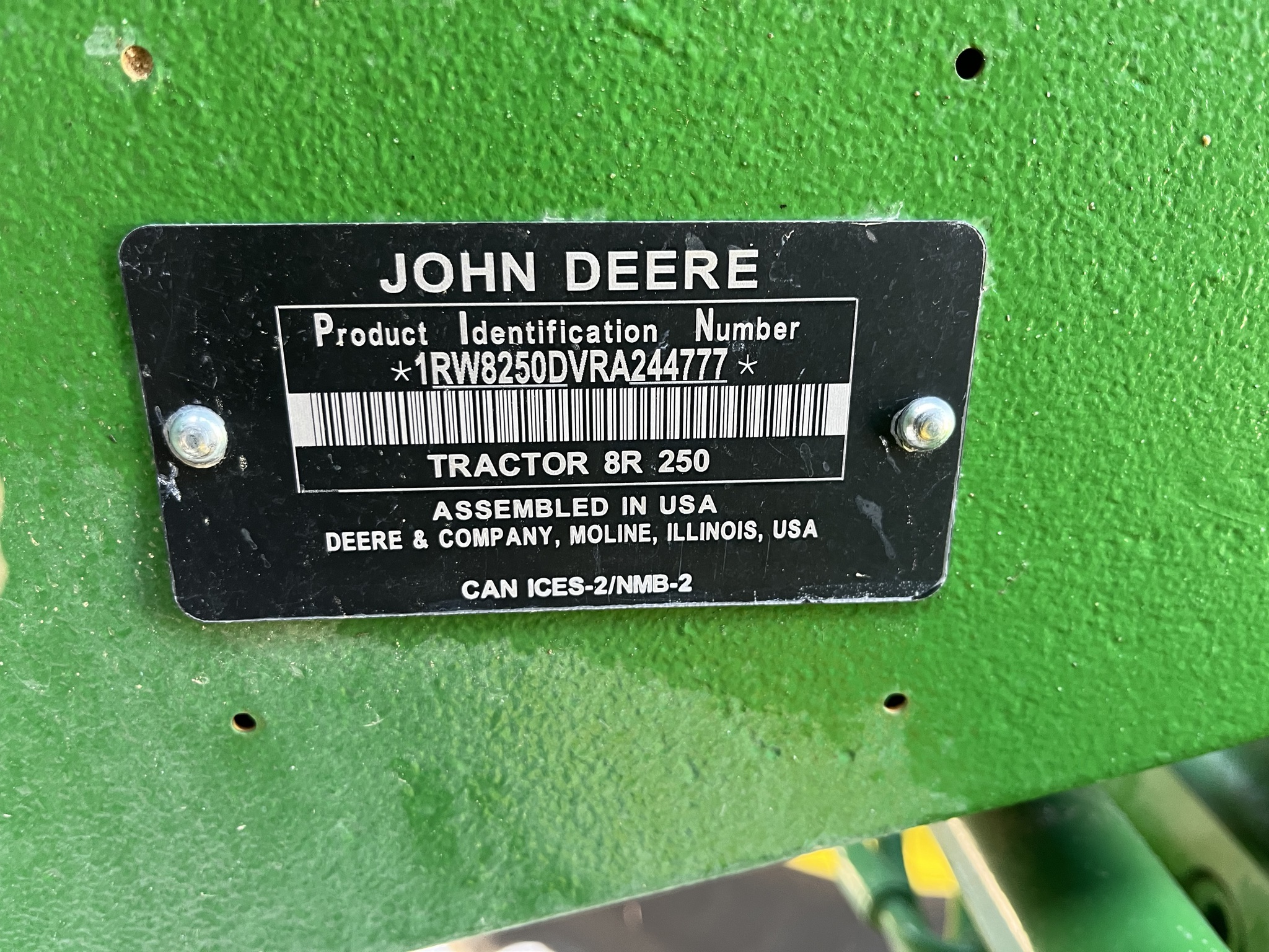 2024 John Deere 8R 250 Image 12