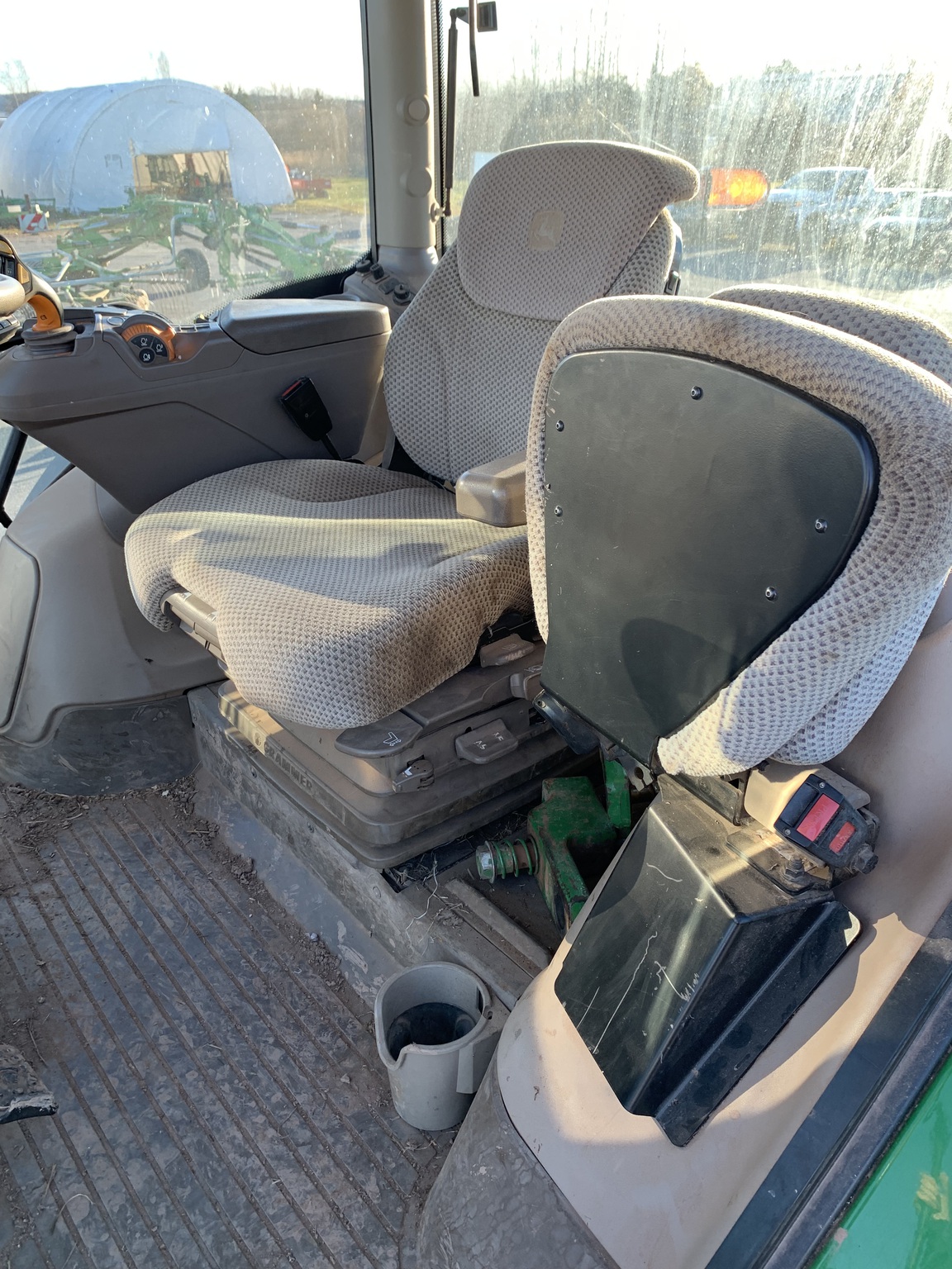 2020 John Deere 6175R Image 5