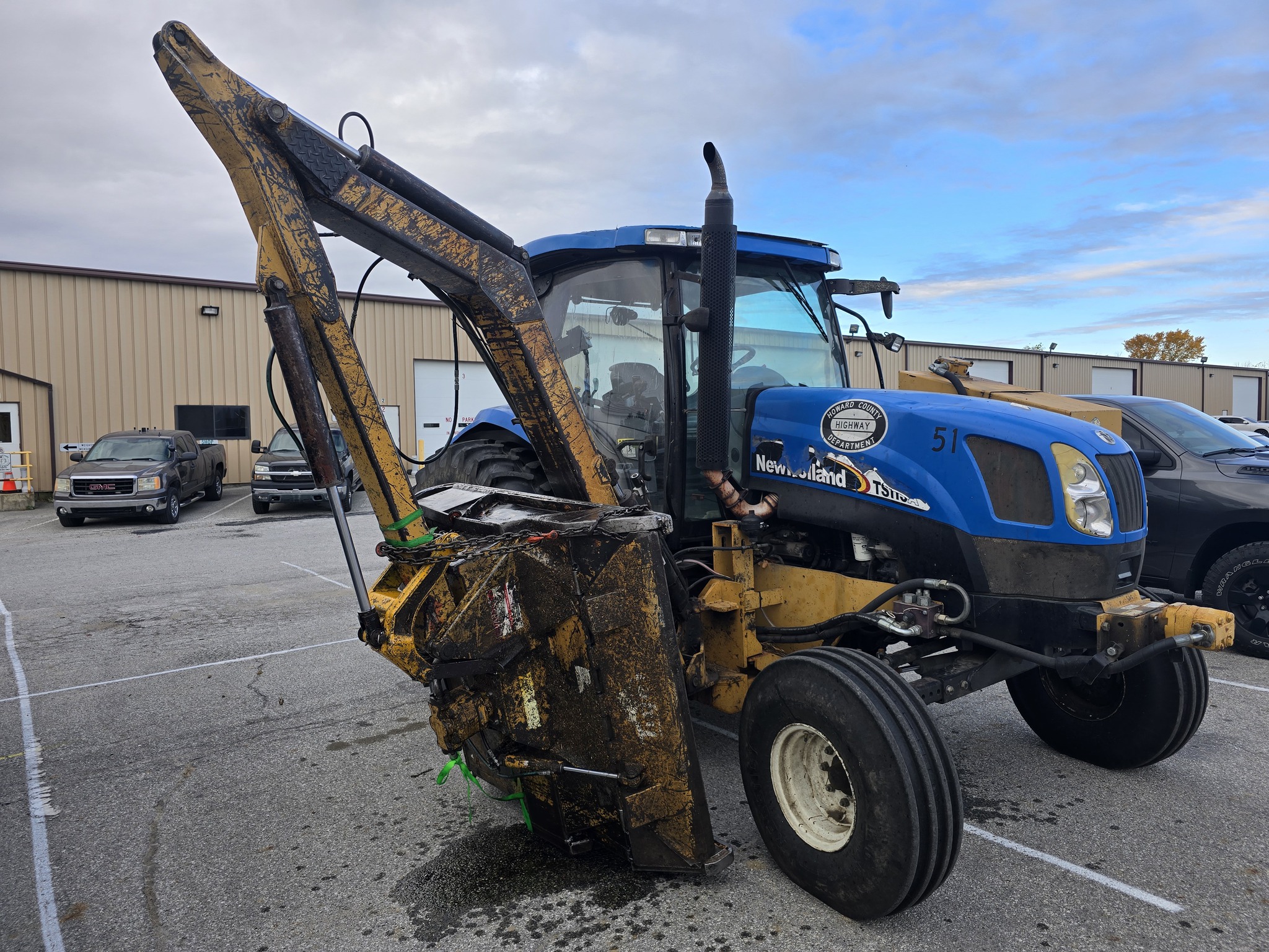 2005 New Holland TS115A Std.Cab Image 1
