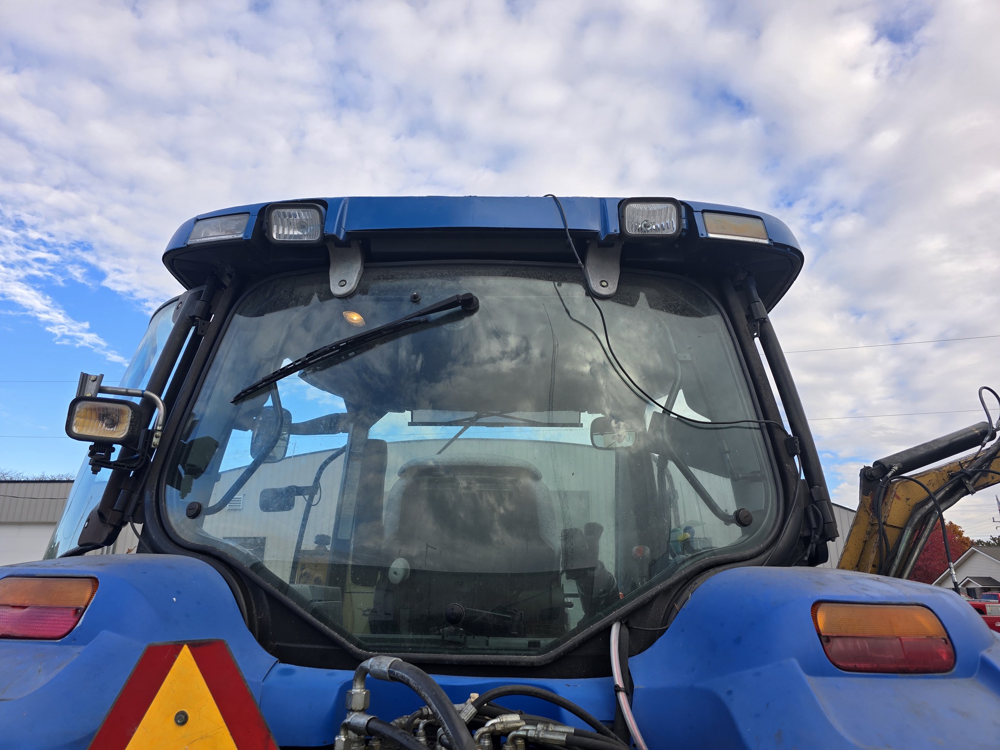 2005 New Holland TS115A Std.Cab Image 27