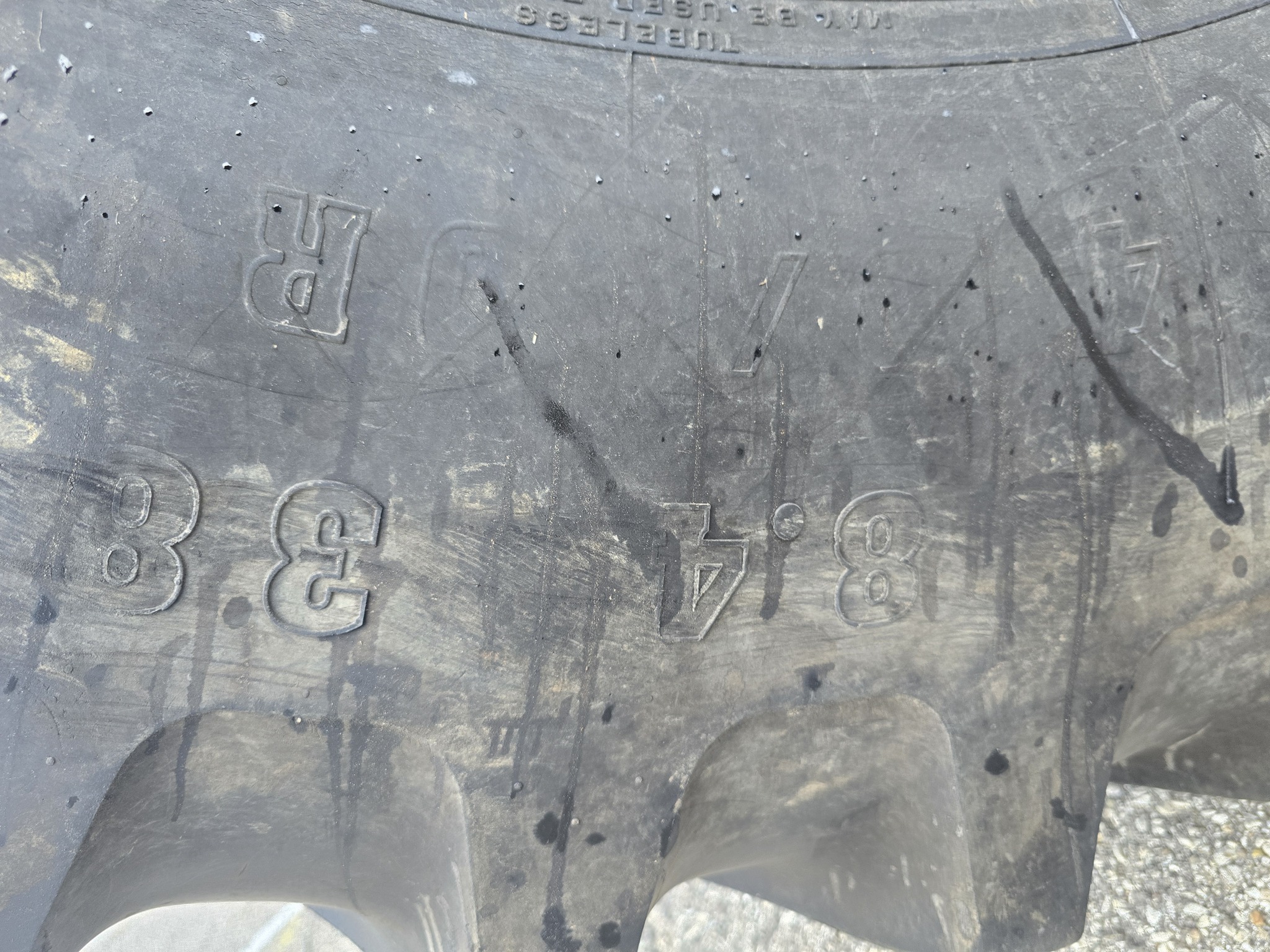 2005 New Holland TS115A Std.Cab Image 30