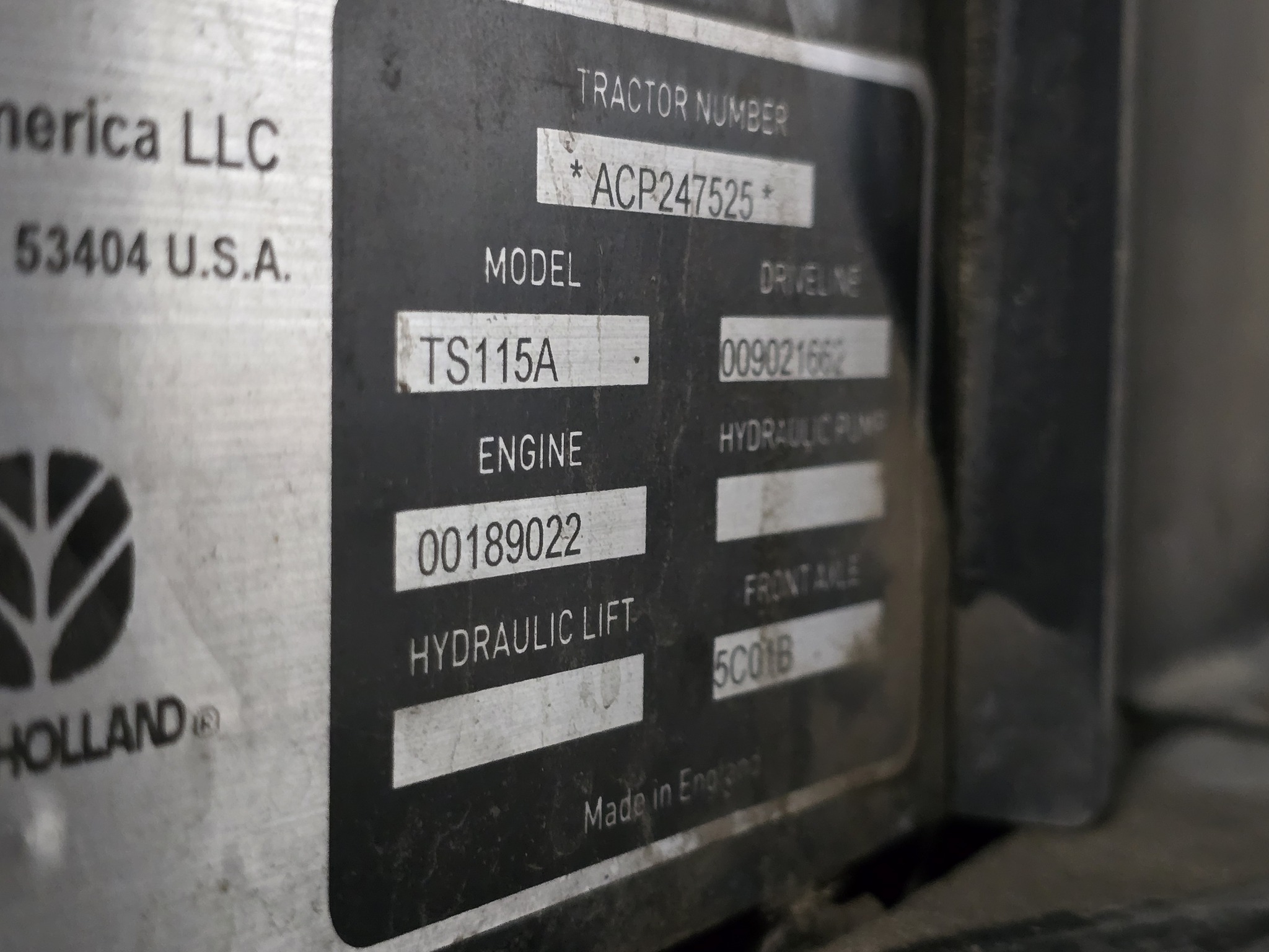 2005 New Holland TS115A Std.Cab Image 37