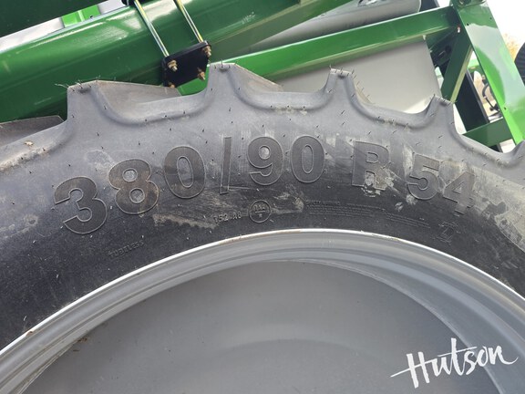 Photo of 2024 Unverferth 2600