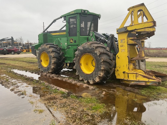 2022 John Deere 643LB