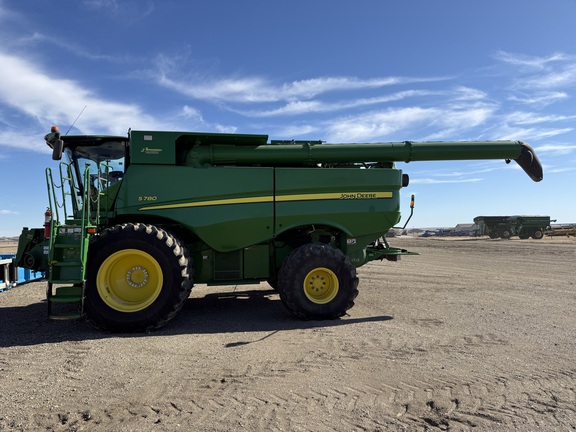 2019 John Deere S780 (2nd thumbnail)