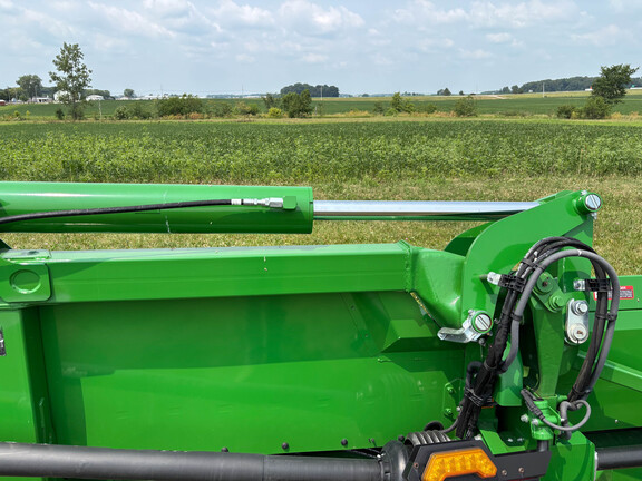 Used 2023 John Deere C16F Corn and Row Crop headers at Koenig Equipment in Anna, OH - Photo9
