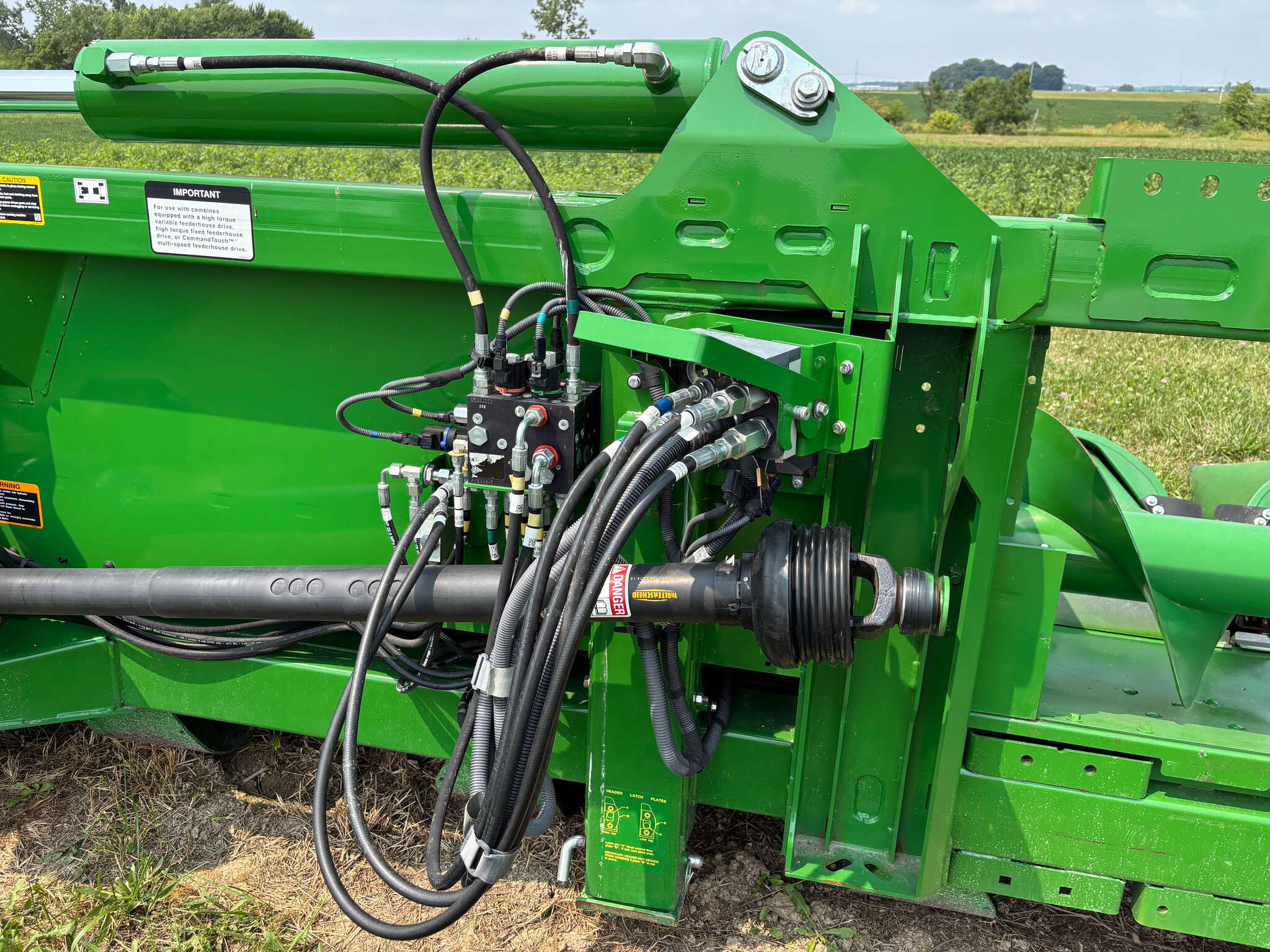 Used 2023 John Deere C16F Corn and Row Crop headers at Koenig Equipment in Anna, OH - PhotoXL6