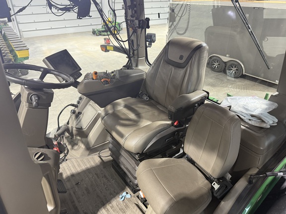 2021 John Deere 8RT 370 - Photo11