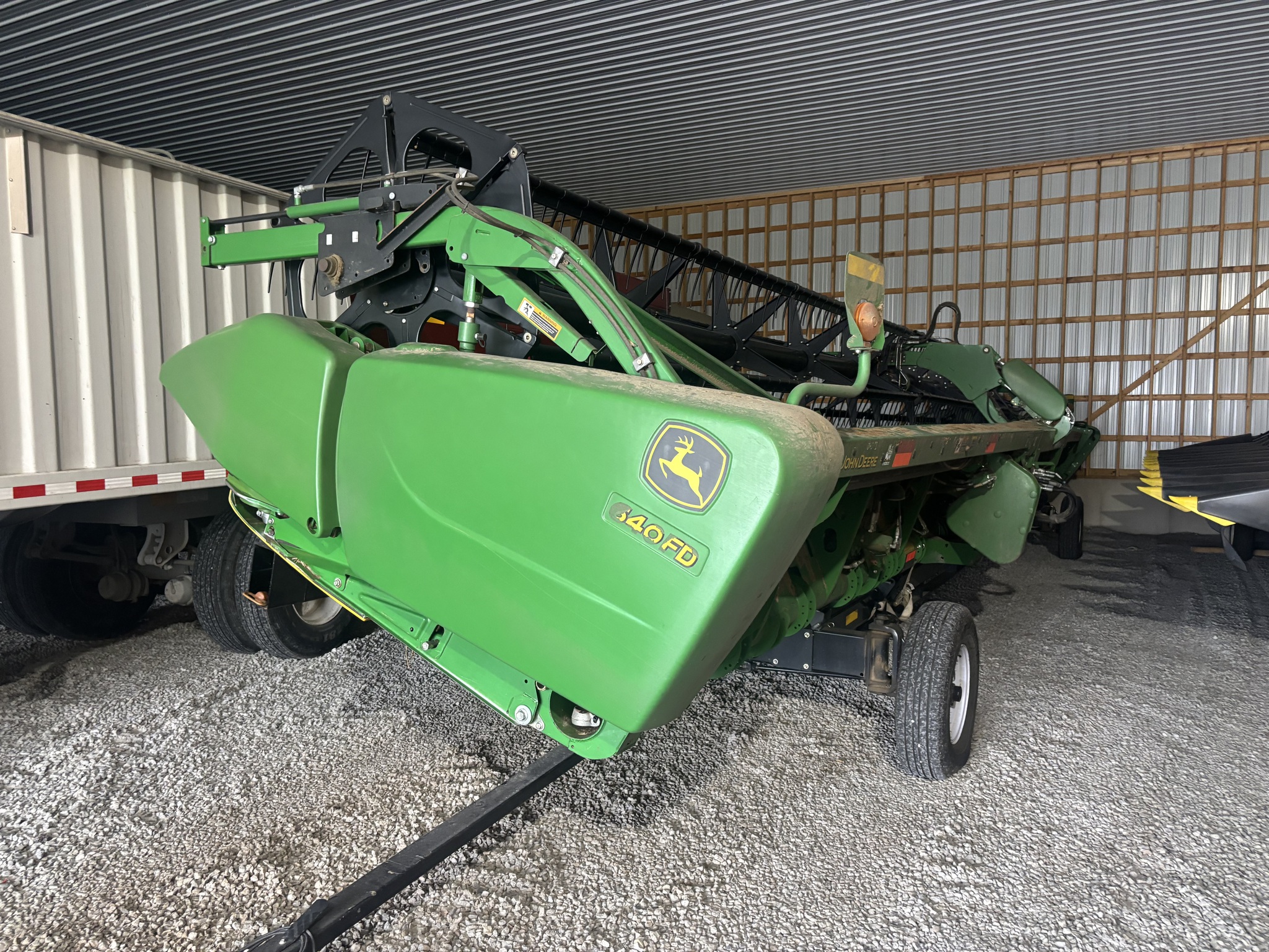 2013 John Deere 640FD Image 2