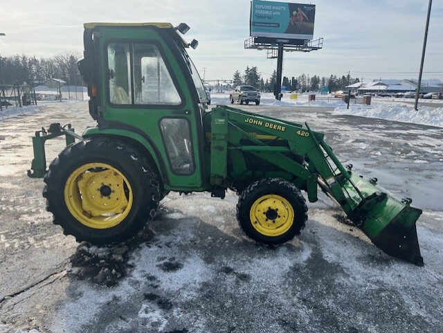 2004 John Deere 4410 Image 5