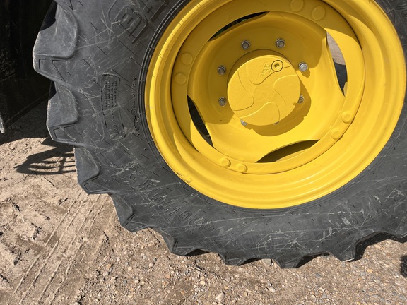 2024 John Deere 6140M - Photo13