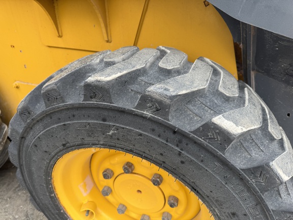 Photo of 2024 John Deere 318G