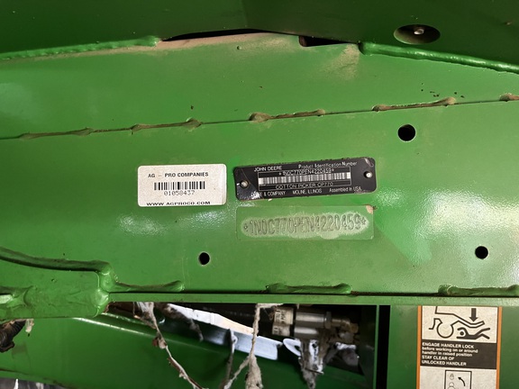 2022 John Deere CP770-8