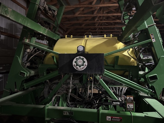 Used 2007 John Deere 1990 Air Drills and Seeders at Koenig Equipment in Oxford, OH - Photo13
