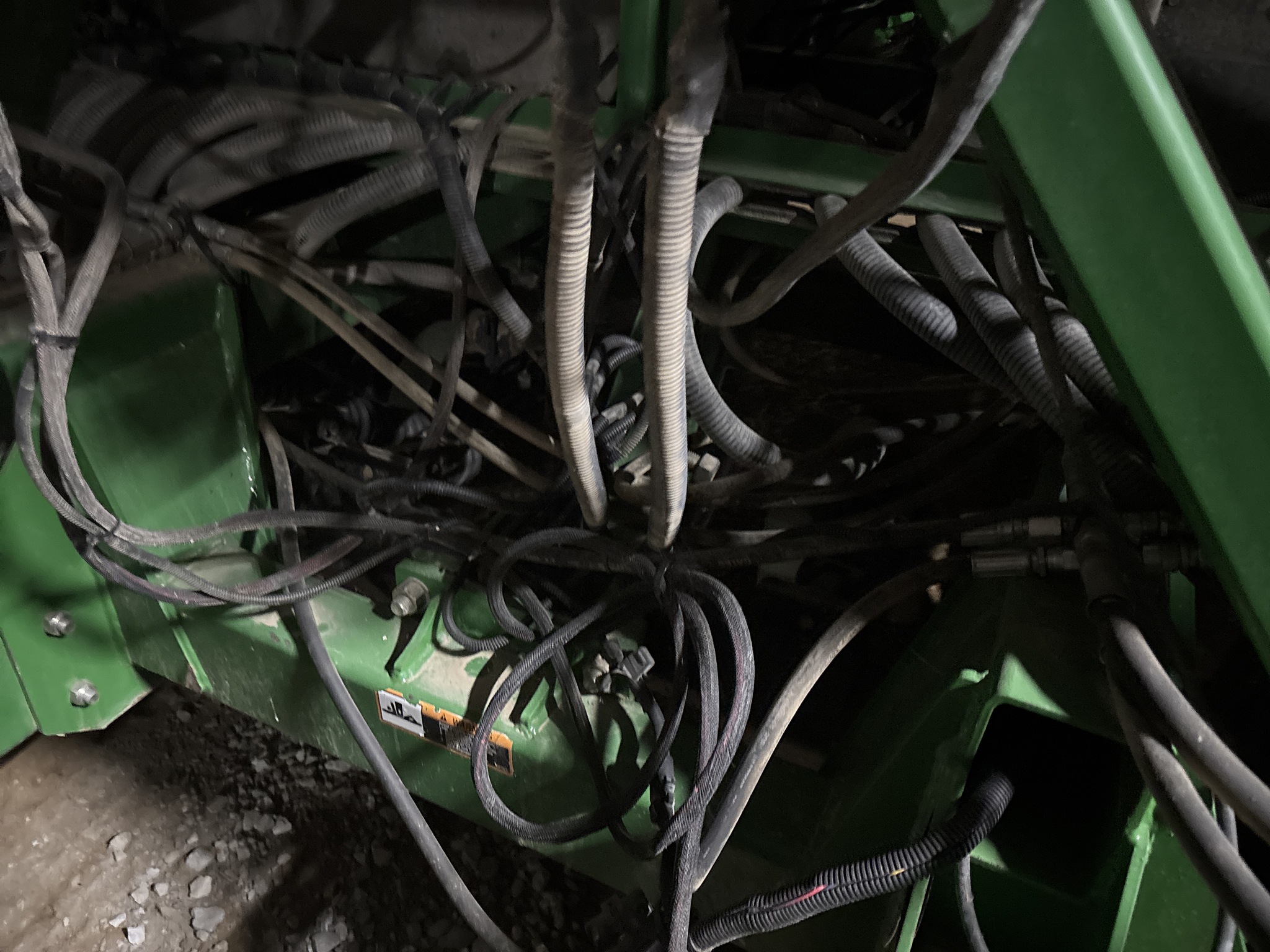 Used 2007 John Deere 1990 Air Drills and Seeders at Koenig Equipment in Oxford, OH - PhotoXL14