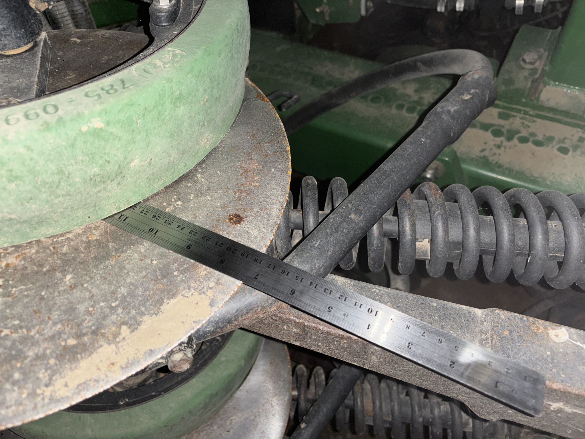 Used 2007 John Deere 1990 Air Drills and Seeders at Koenig Equipment in Oxford, OH - PhotoXL17