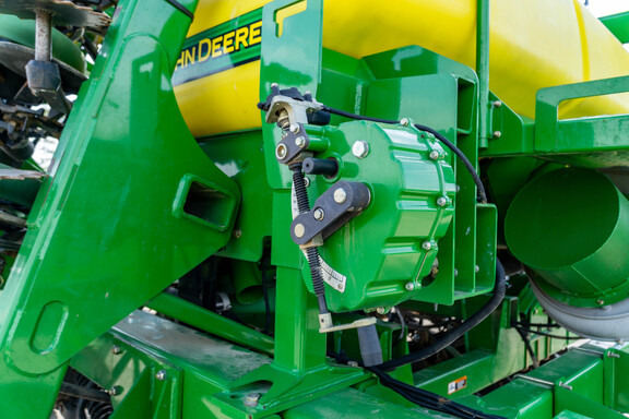 Used 2007 John Deere 1990 Air Drills and Seeders at Koenig Equipment in Anna, OH - Photo14