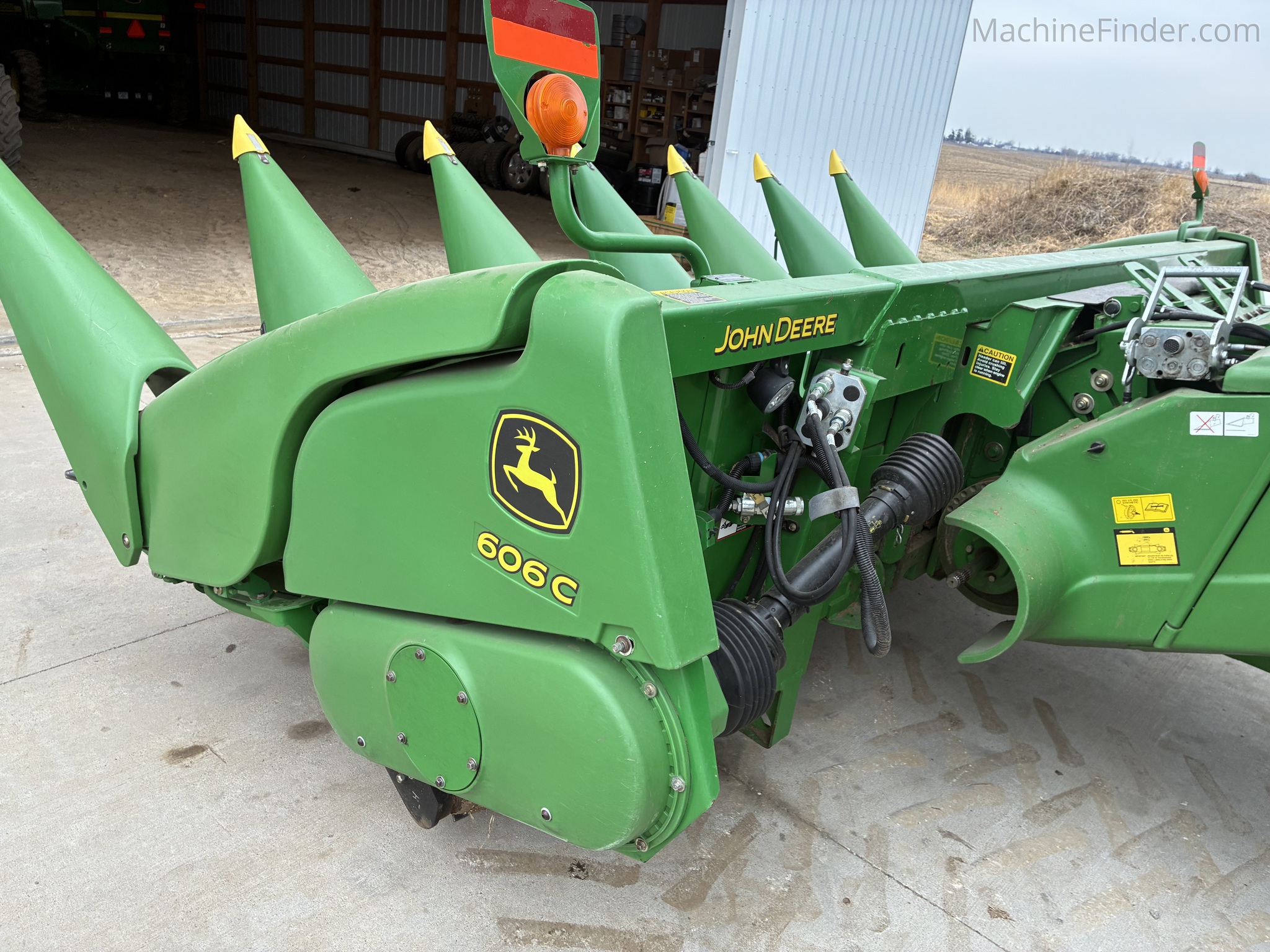 2009 John Deere 606C | Corn and Row Crop headers | MachineFinder