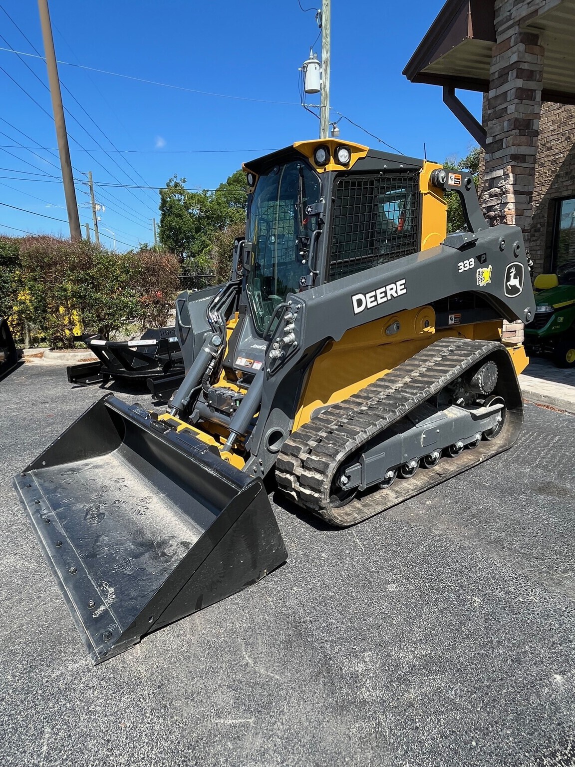 2025 John Deere 333 P Image 3