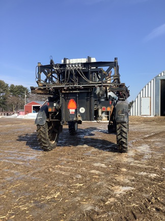 Photo of 2004 AGCO Willmar 8500