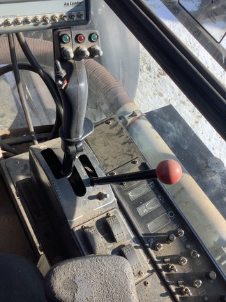 Photo of 2004 AGCO Willmar 8500