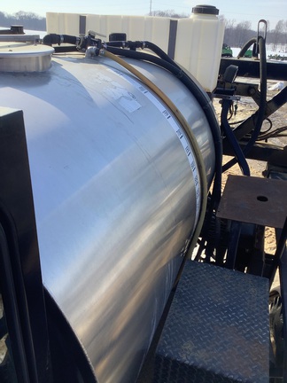 Photo of 2004 AGCO Willmar 8500