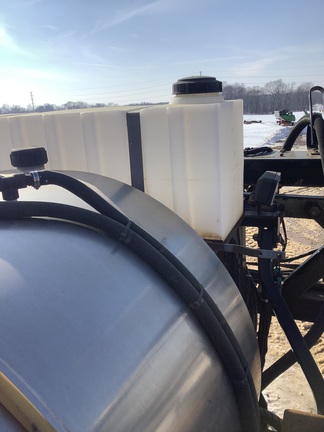 Photo of 2004 AGCO Willmar 8500