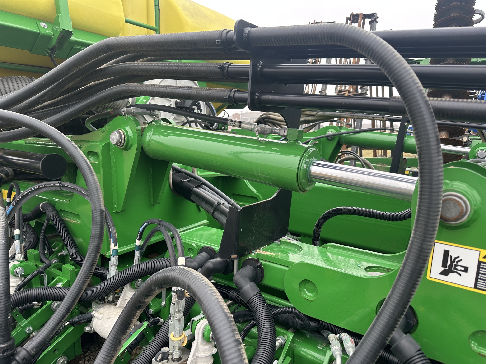 2019 John Deere DB60 Image 3