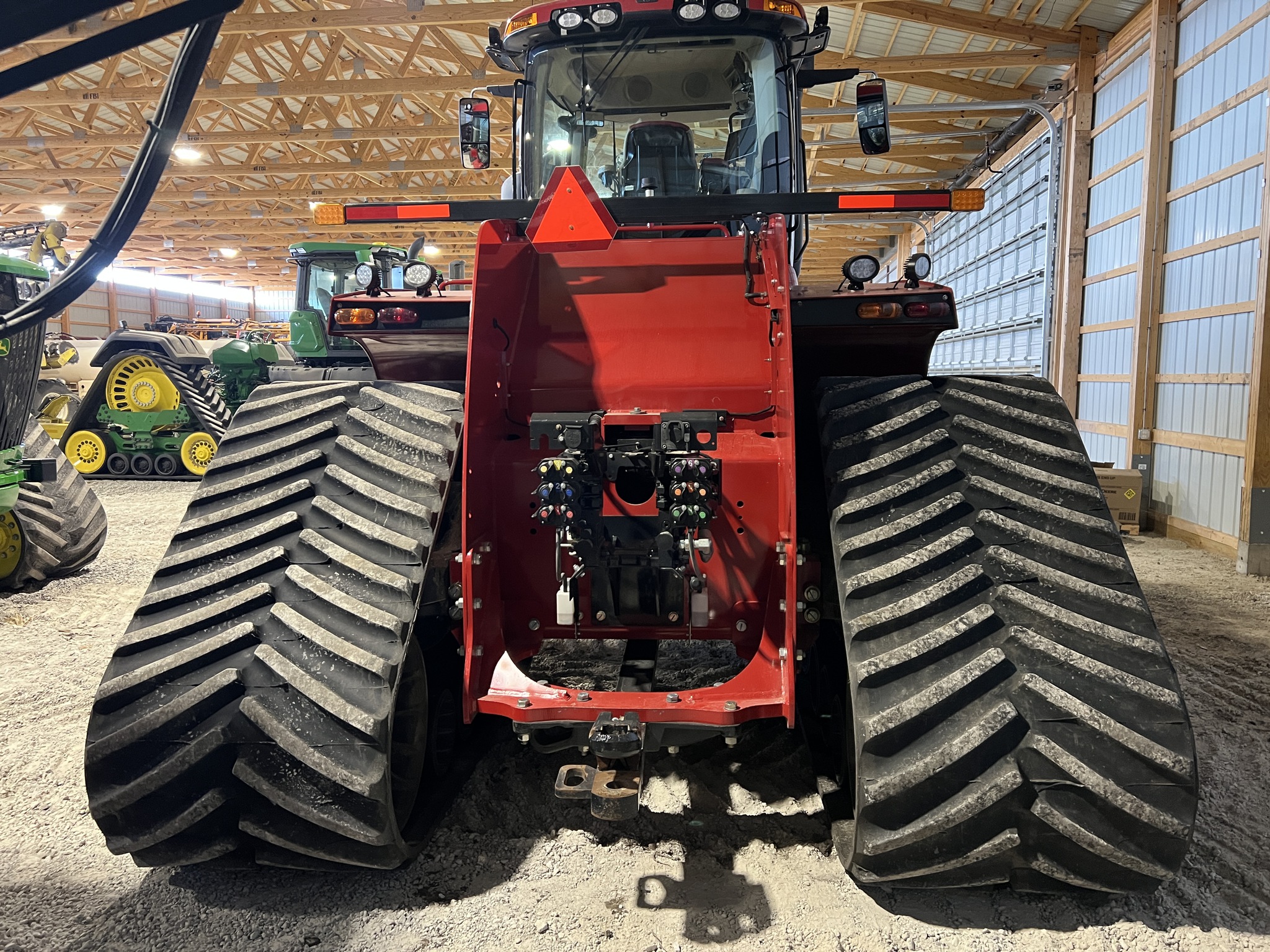 2023 Case IH Steiger 620 AFS Quad Image 3