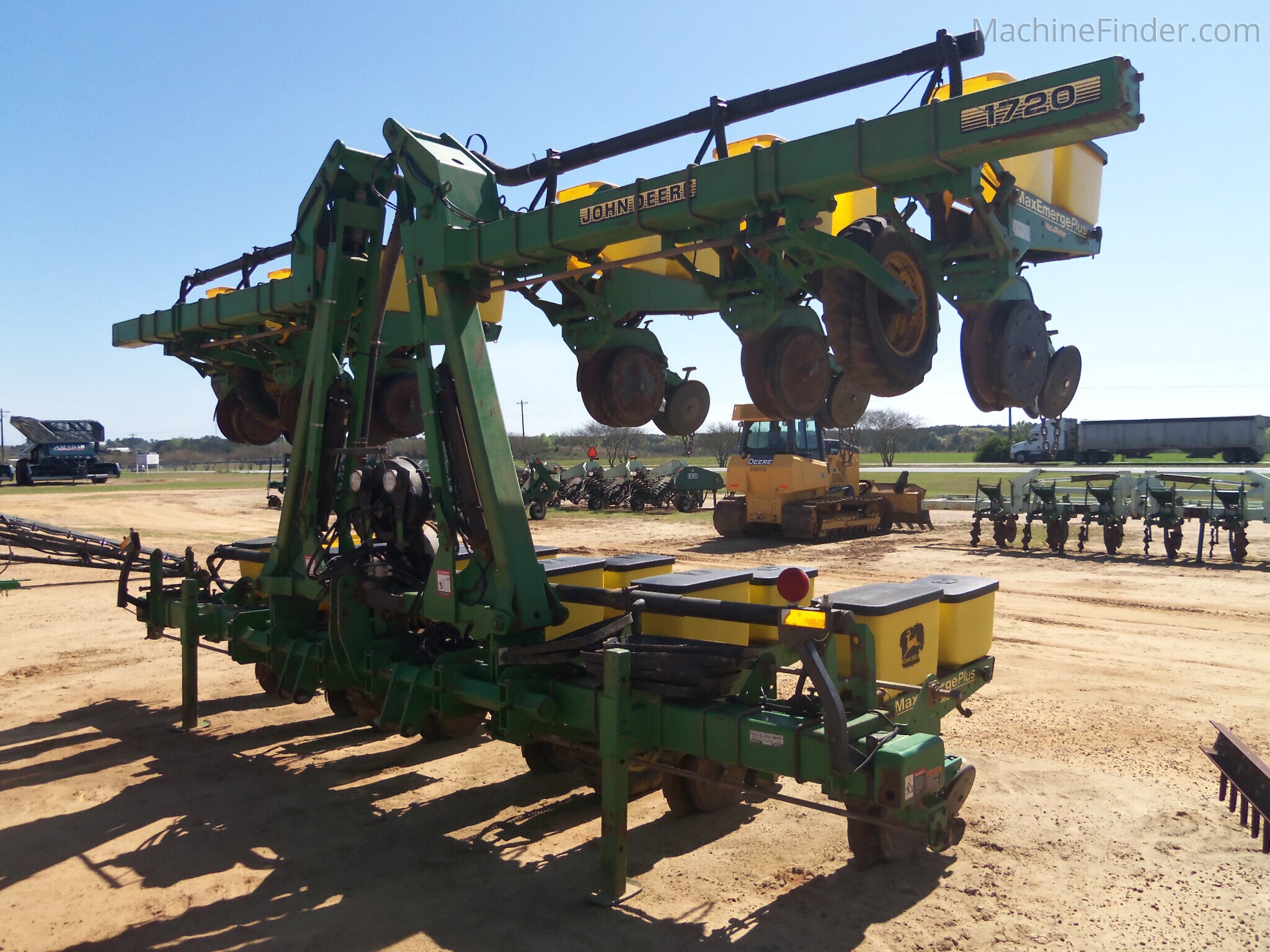 1997 John Deere 1720 | Planters: Integral | MachineFinder