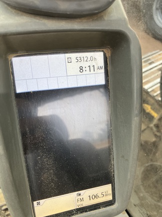 2017 John Deere 245G LC