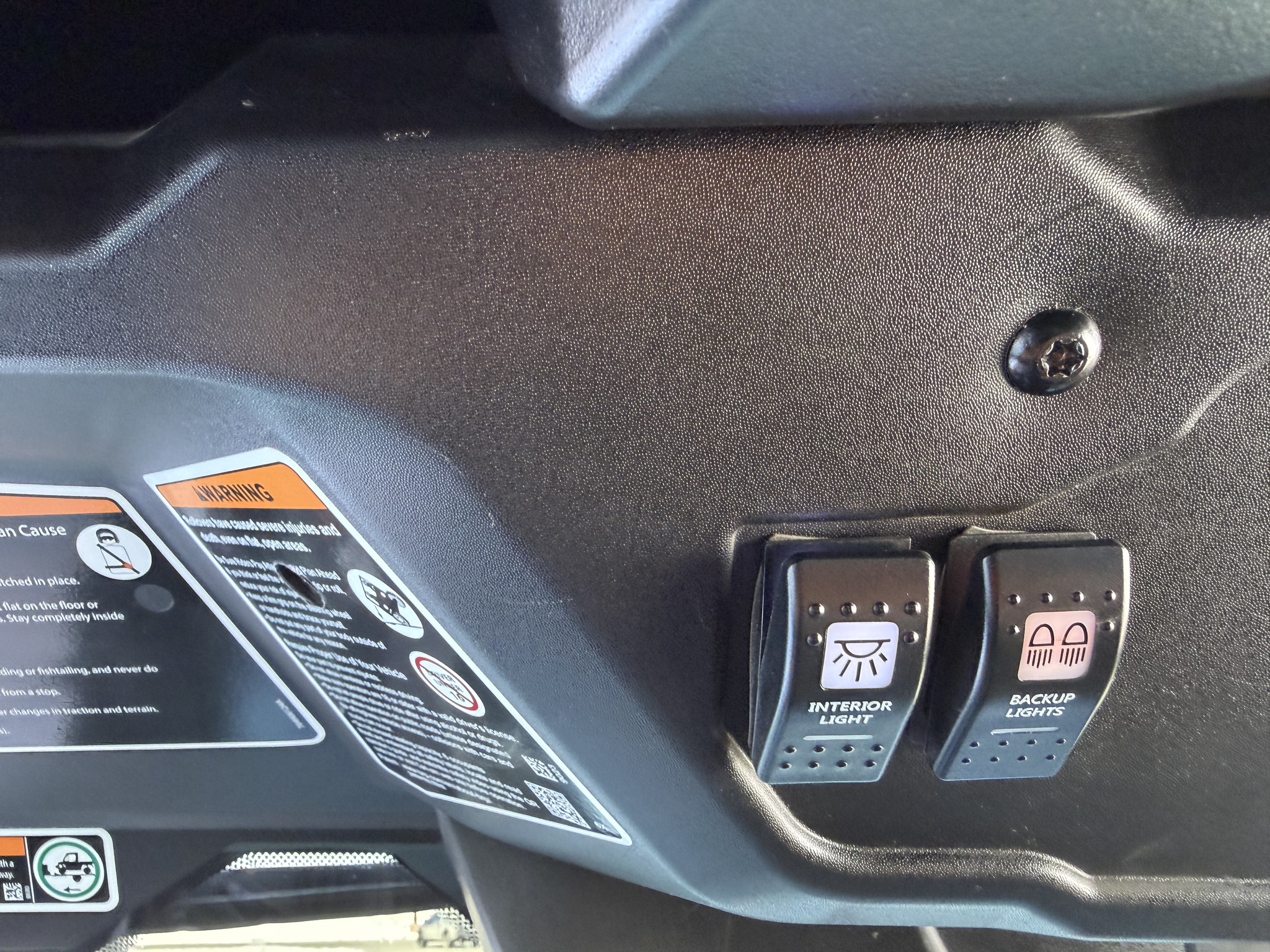 2022 Can-Am Defender Max Lonestar cab Image 16