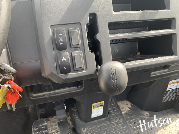 Photo of 2025 John Deere XUV 875M