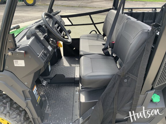 Photo of 2025 John Deere XUV 875M